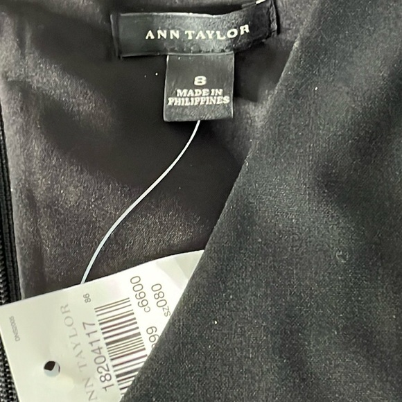 ANN TAYLOR Black Sleeveless V Neck Sheath Dress Size 8 - Picture 9 of 11